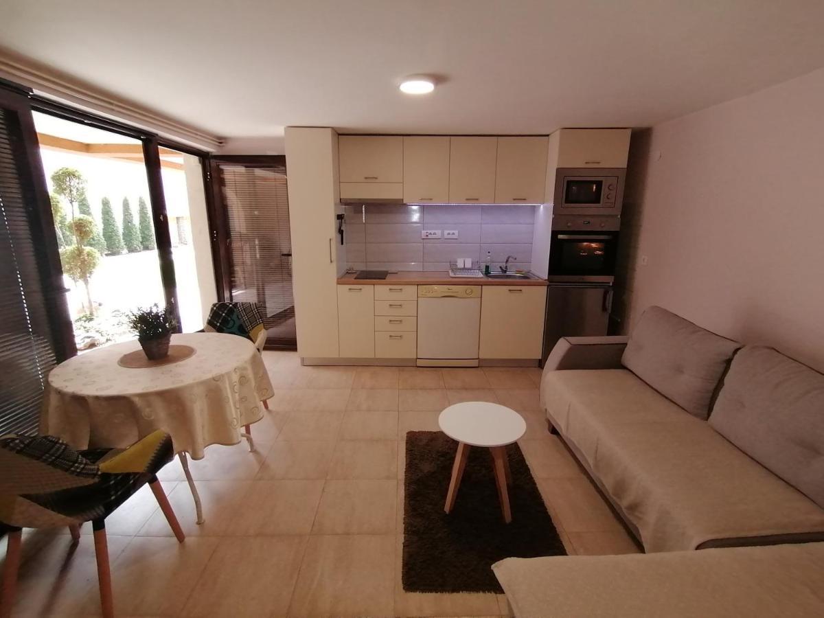Apartments Sofija Ni المظهر الخارجي الصورة
