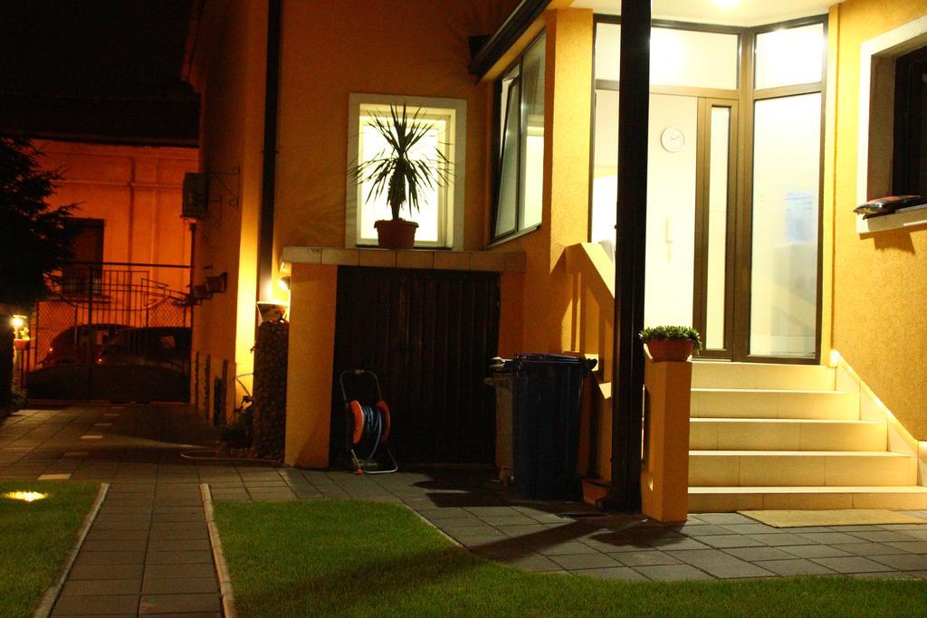 Apartments Sofija Ni المظهر الخارجي الصورة